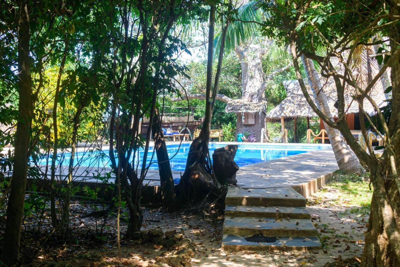 Firefly Eco Retreat Villa Shimoni Bagian luar foto
